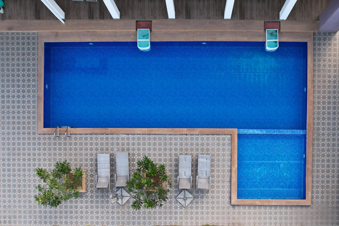 Discover Essential Features of Luxurious Swim Spas