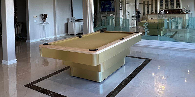 Maxim Pool Table